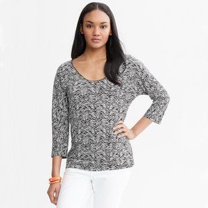 Banana Republic Black & White Animal Print Top, XS (Keyhole Back Closure)
